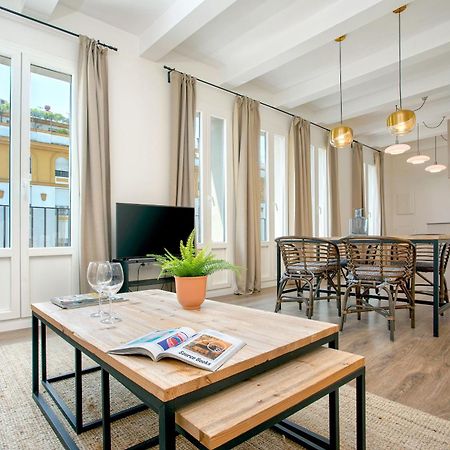 Genteel Home Almirante Lobo セビリア エクステリア 写真